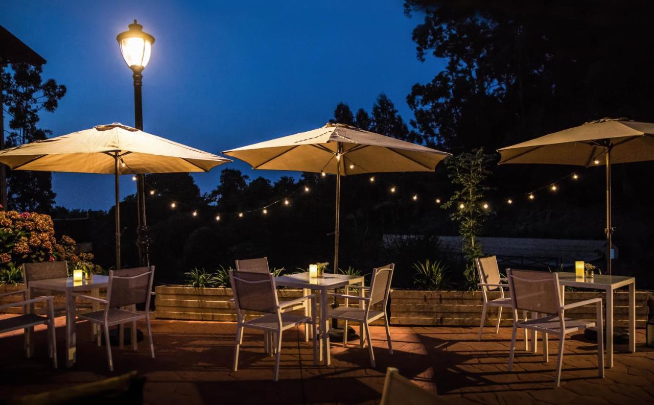 Hotel Penas Blancas Liano Екстер'єр фото