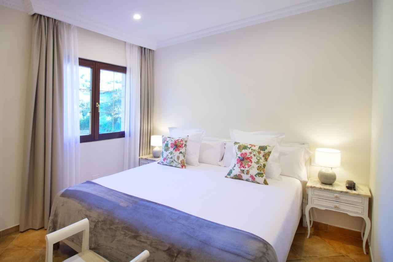 Hotel Penas Blancas Liano Екстер'єр фото