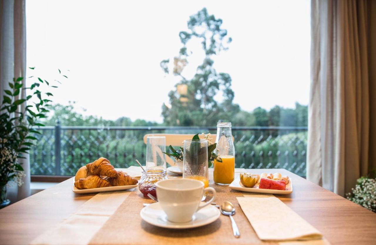 Hotel Penas Blancas Liano Екстер'єр фото